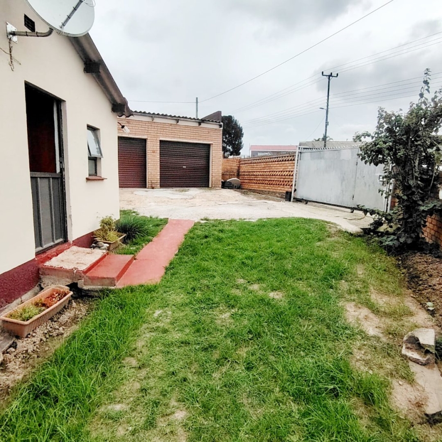 4 Bedroom Property for Sale in Mdantsane Eastern Cape